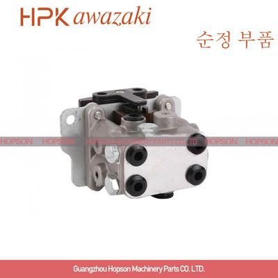 7021601540 شیر پدال پا ، قطعات یدکی بیل مکانیکی PC200 PC220 Komatsu